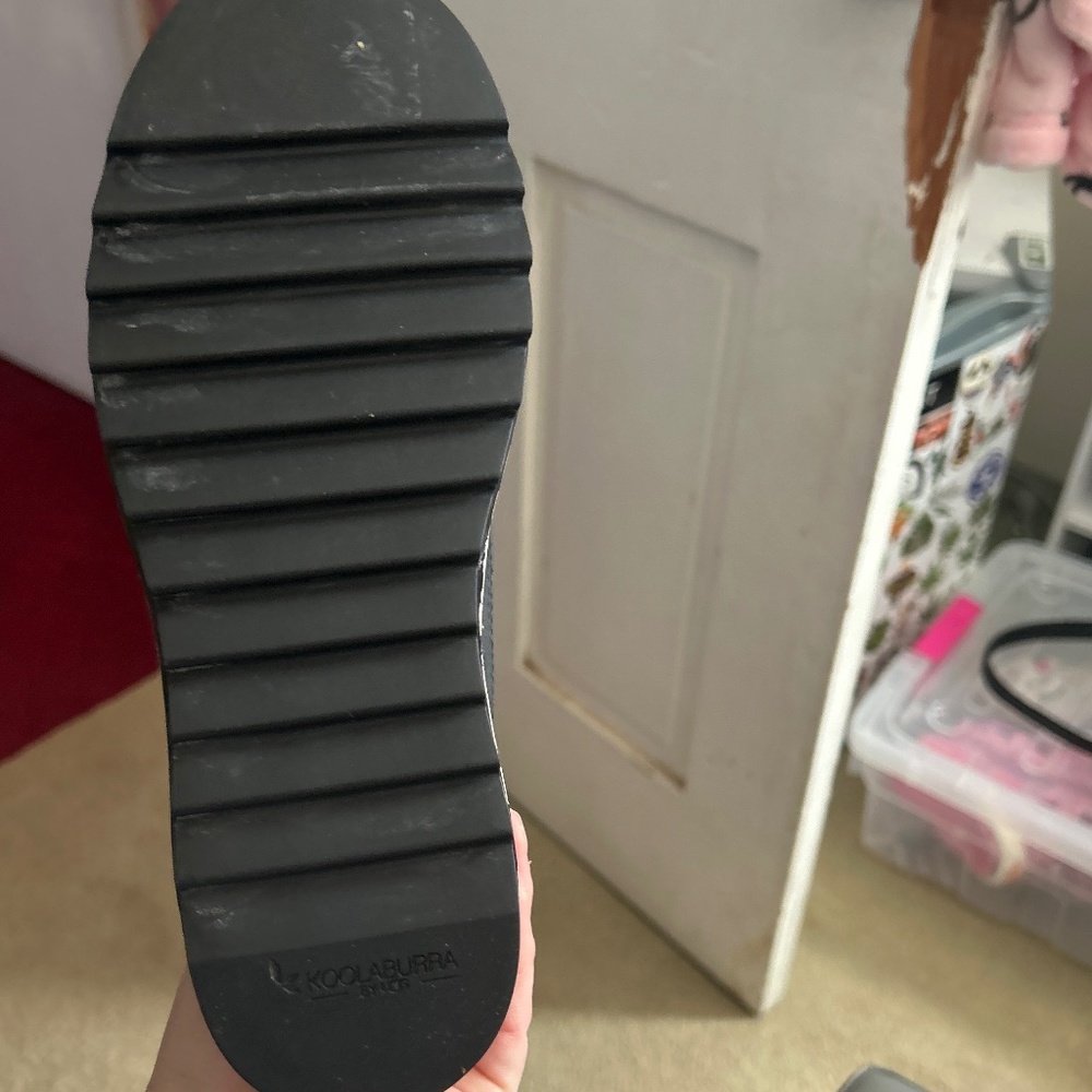 Boots - Picture 3 of 4
